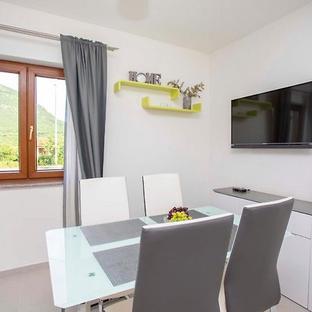 Apartmani Marica Plomin Exteriör bild