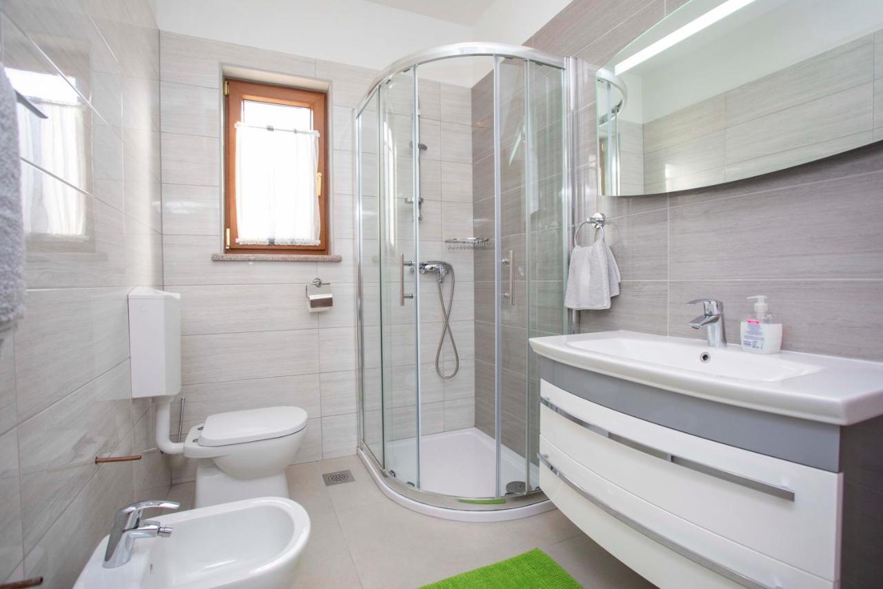 Apartmani Marica Plomin Exteriör bild