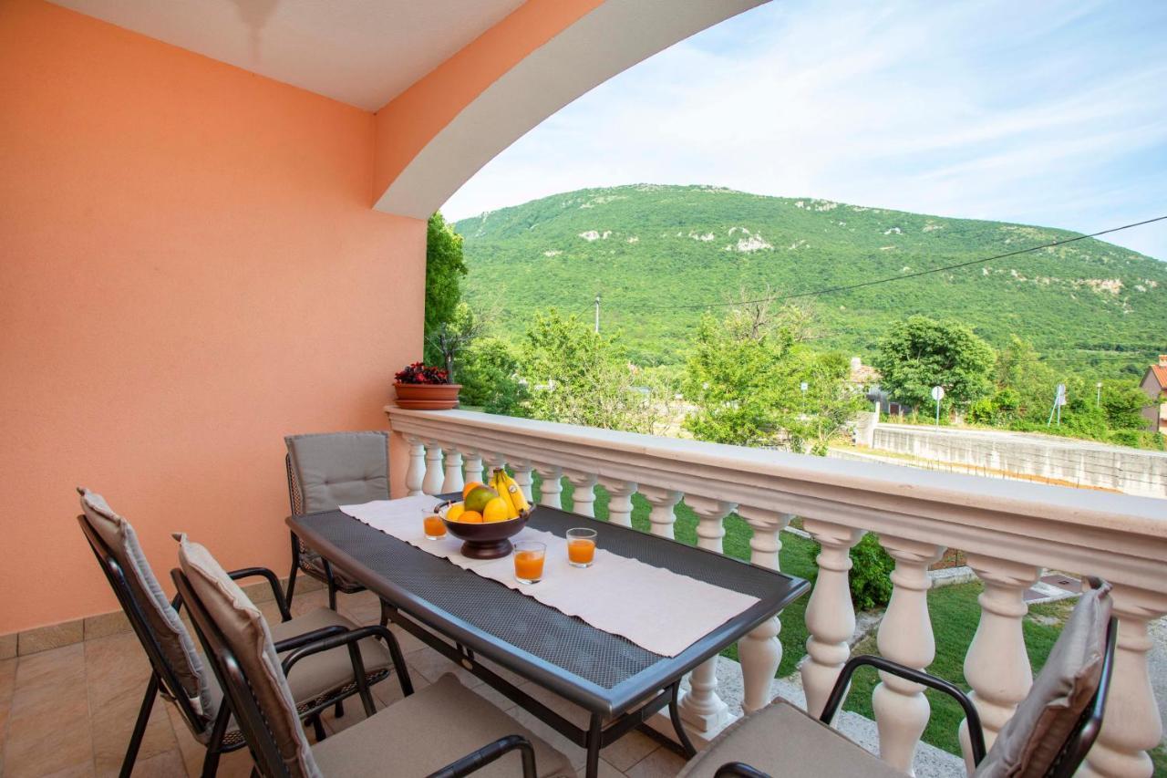 Apartmani Marica Plomin Exteriör bild